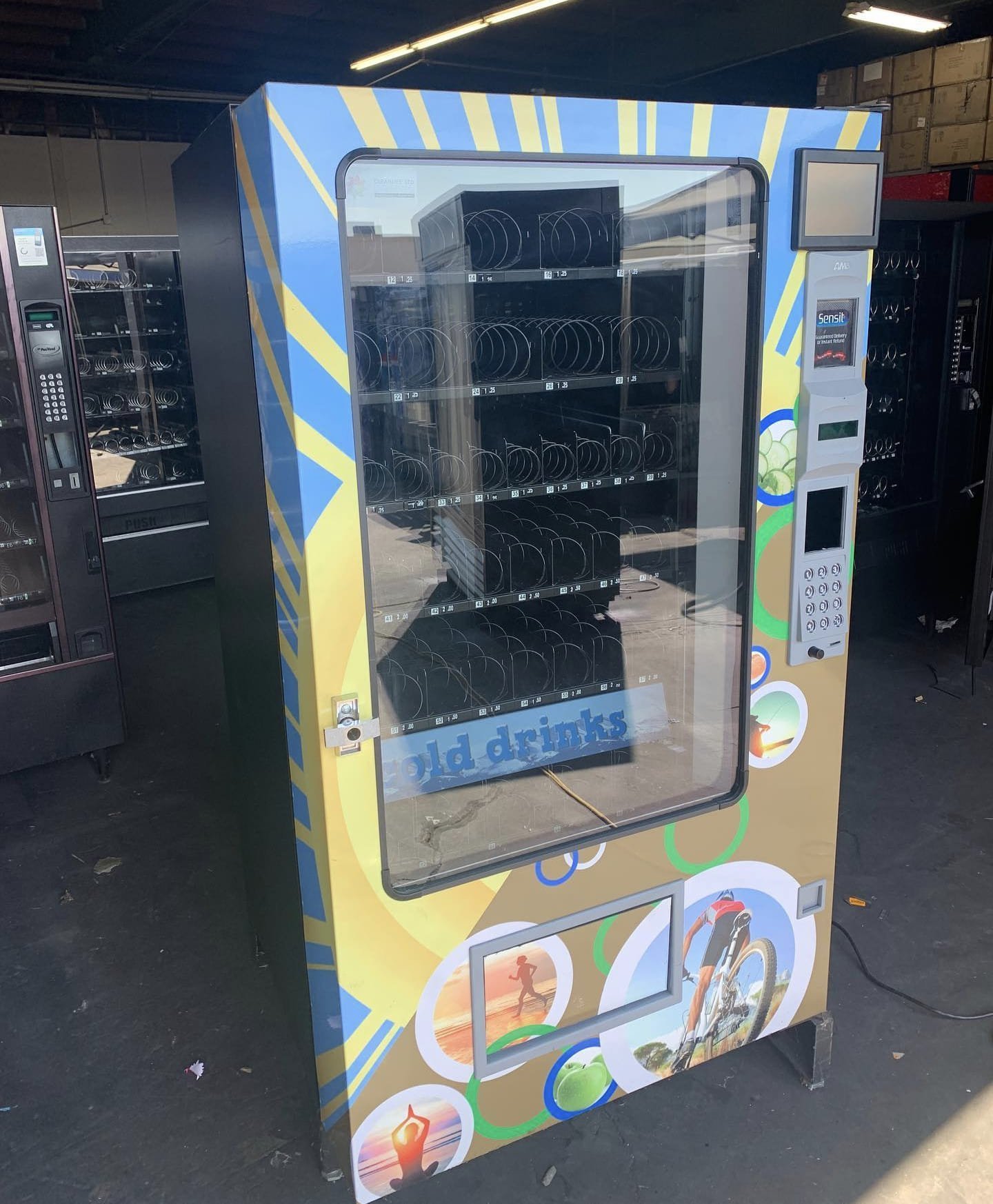 Refurbished AMS 39 Combo Vending Machine